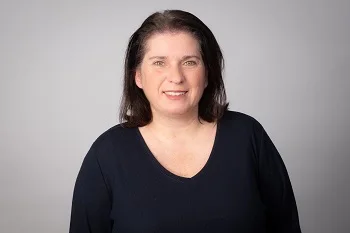 Dr. Nicole Nitzsche